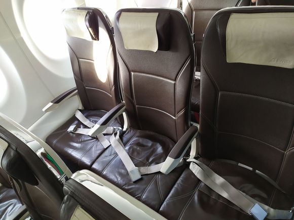 Standard Economy class seating on the SWISS flight to Zurich 