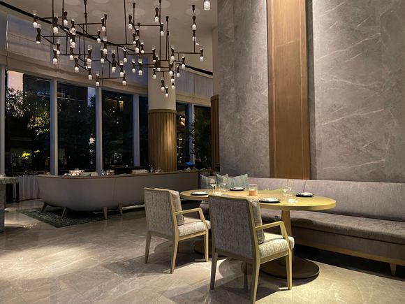 Front Room Restaurant