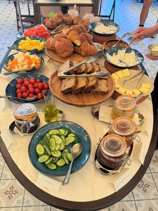 Breakfast buffet (sourdough bread was on a second table, with water)