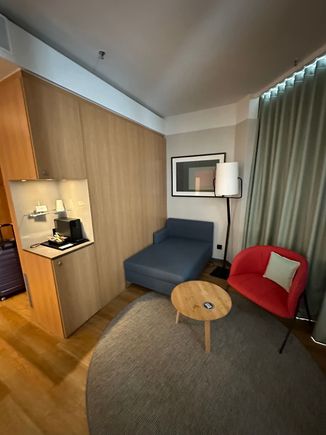 Room 1010