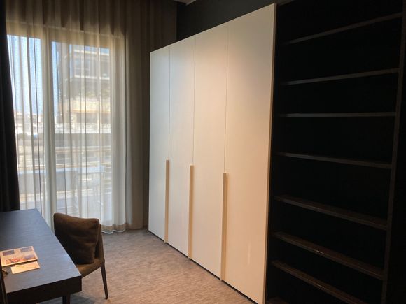 Finally a lot of storage space for all uniforms, gala dresses or ocean liner steamer trunks