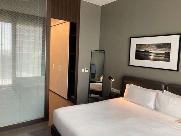 (lower) level 17 Bedroom 3 : KING  bed