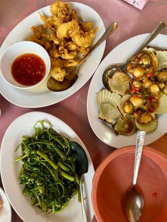 Deep fried squid, clams, Hong Kong veg, plus steamed rice and a fresh coconut for drink (out of shot)