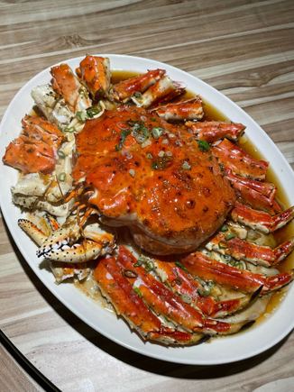 Steamed garlic and soy crab