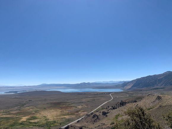 Mono Lake and 395 from Conway Summit at 8145 feet. 
