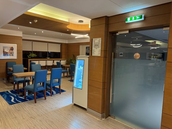 Club Lounge