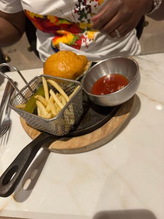 Burger T1 Int