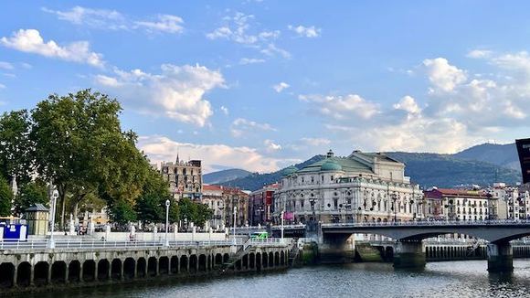 The banks of the Nervión River in Bilbao