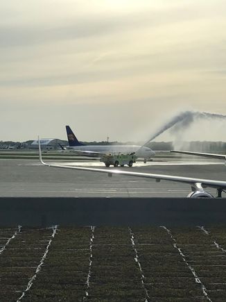 FI837 Water Cannon Salute, operated appropriately enough, by TF-ICY.
