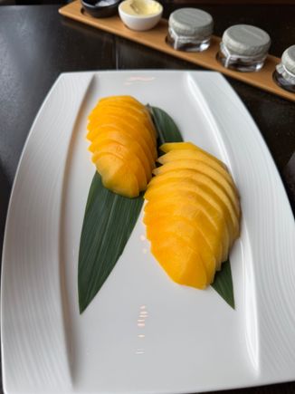 Sliced mangoes….
