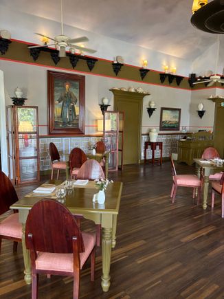 Upstairs Dining Area (breakfast)
