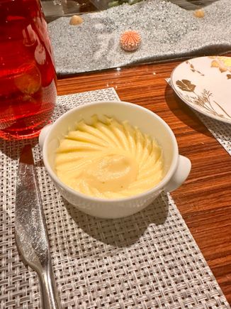 Mashed potatoes.