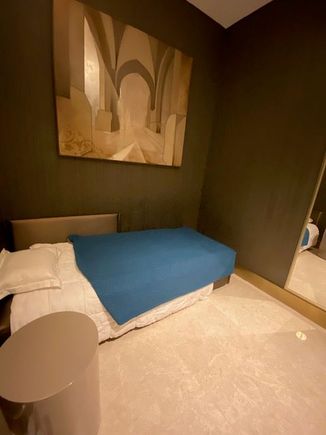 Sleeping room