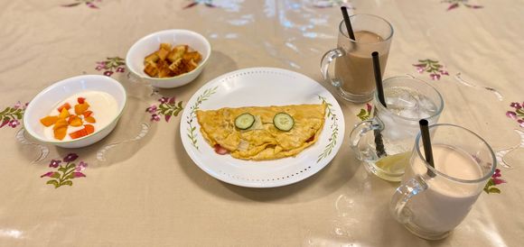 Breakfast:)