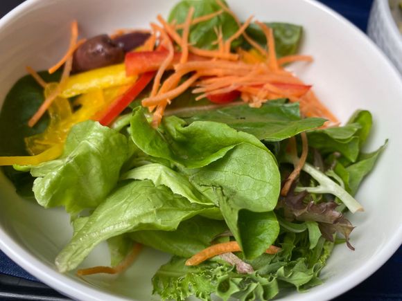 Salad was definitely showing some shrink-flation, good thing it tasted about as good as it looked.