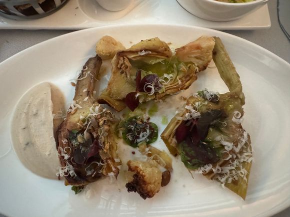 This starter is billed as ‘Charred Cauliflower’ with artichoke listed as an accompaniment but there was ten times more artichoke than cauliflower! Someone worked very hard to cut cauliflower that small. 