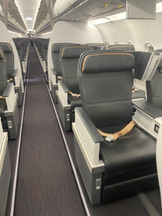 TKA321neo J cabin