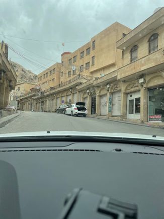 Akre