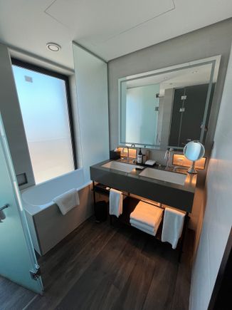 Suite: Bathroom (a half-bath is in the living room)