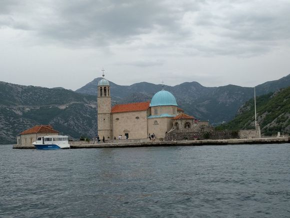 And here is Our Lady of the Rocks!