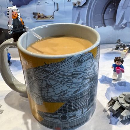 Millenium Falcon coffee mug