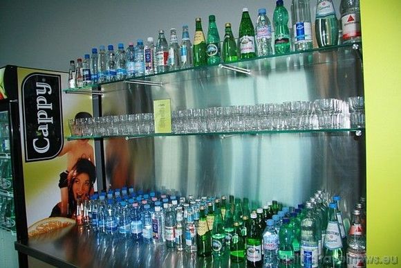 This is what the water section in an airline lounge should be like.