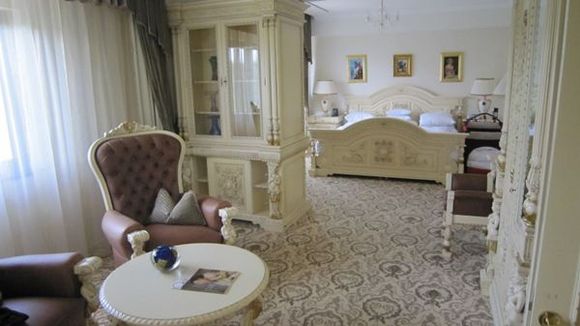 Presidential Suite - Bedroom