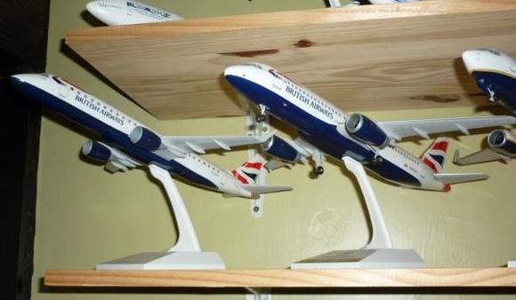 BA A320 with BA Embraer 190 in 1:100
