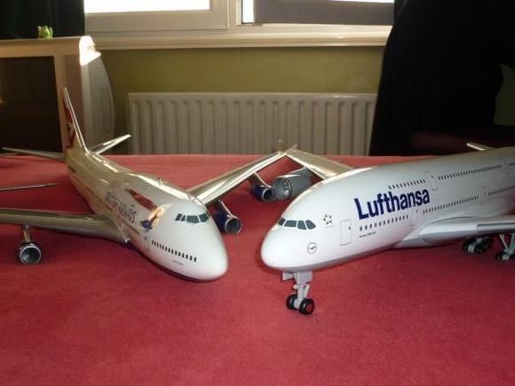 BA 747 with LH A380 in 1:100