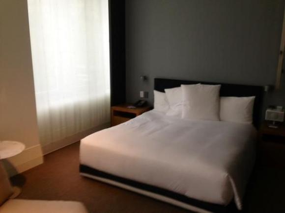 andaz BR2