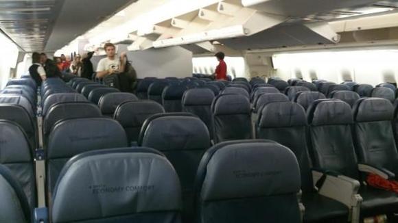 747 Coach Class Cabin