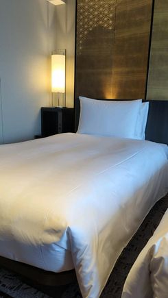 Twin bed