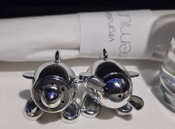 Silver set in Premium Eco.