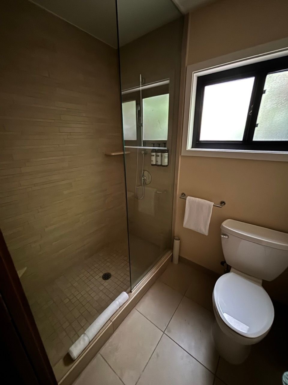 Example of a bathroom in one of the other rooms.