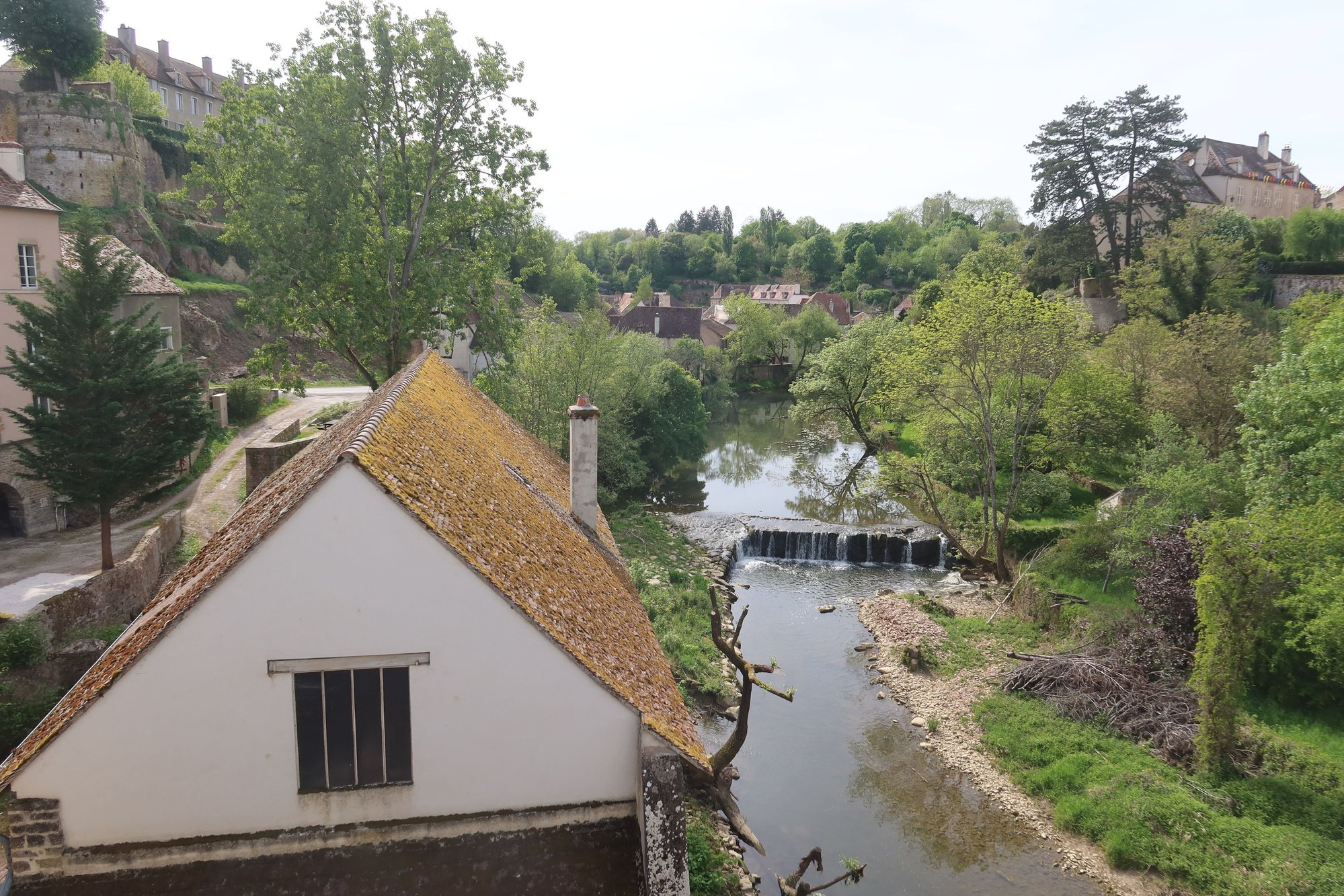 River, Semur-en-Auxois
