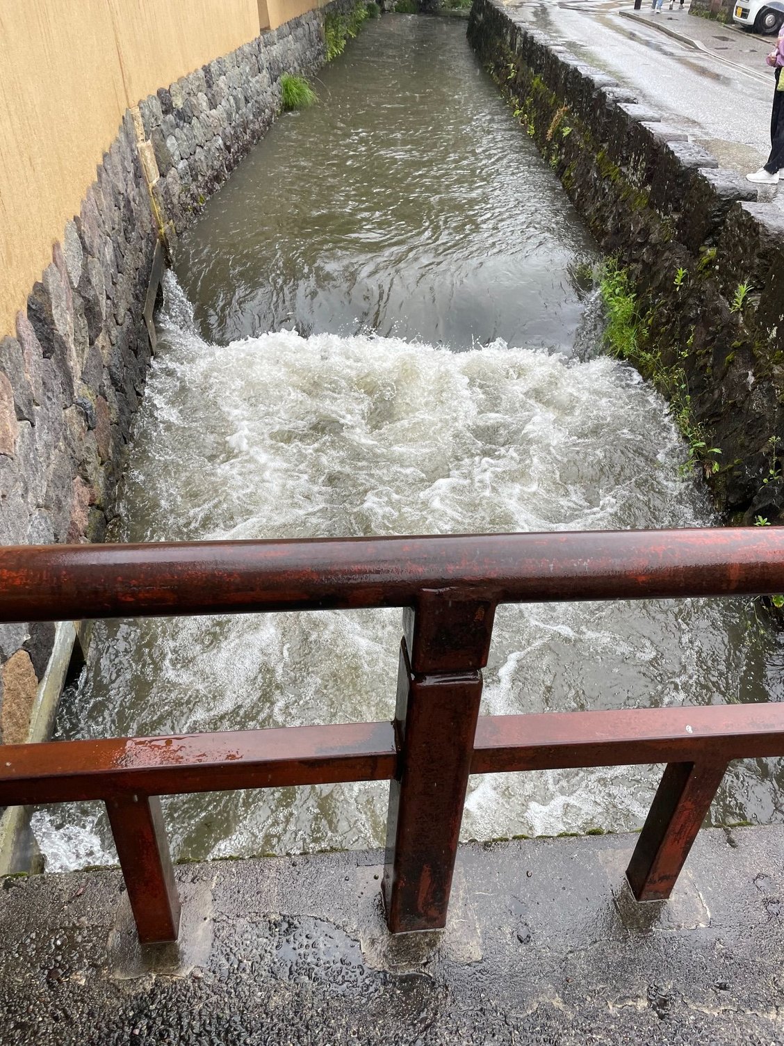 This is a canal in the Samurai District