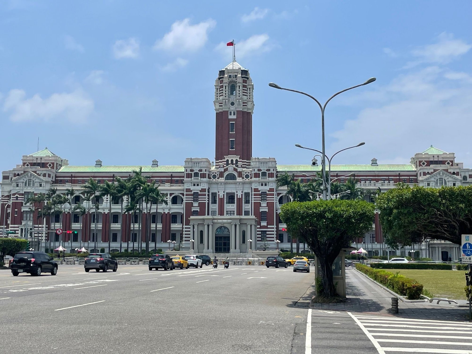 After leaving the park we way the Presidential Hall which resembles Tokyo Station in Tokyo.