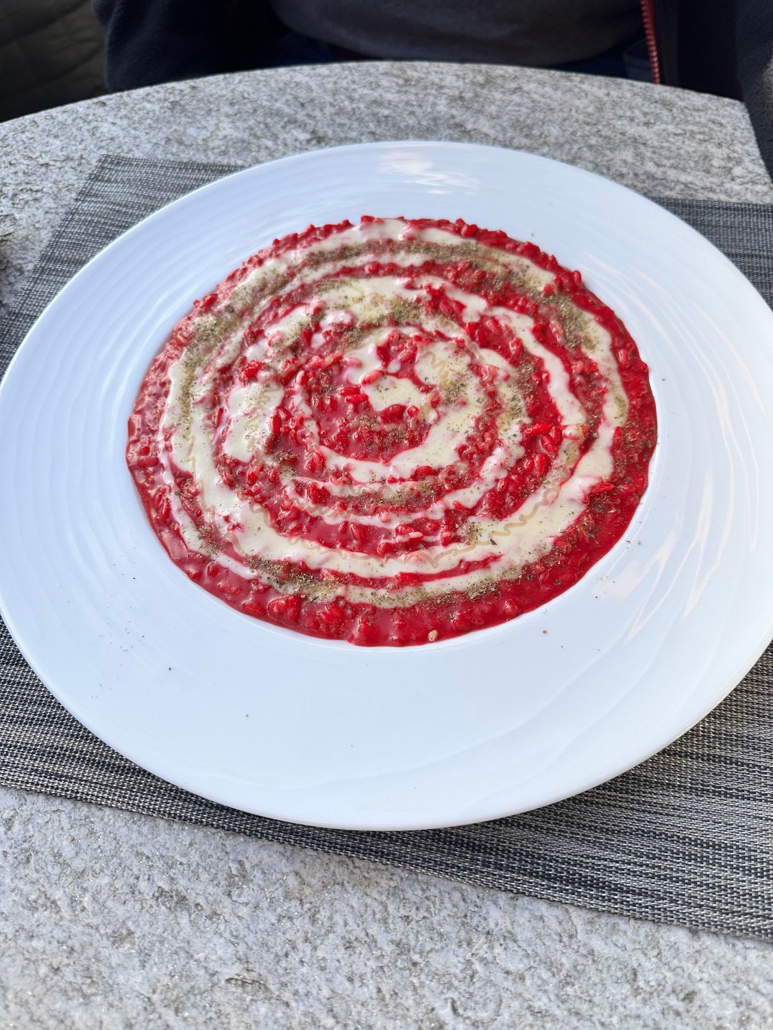 DHs Beetroot risotto with Gorgonzola fondue, fermented lemon and caper powder.