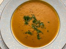 Creamy pumpkin soup 