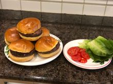 
WFD : hamburgers on brioche buns  
​​​​​​​           Corn on the cob
