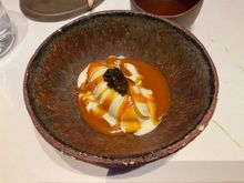 Ice cream with seaweed, caviar and caramel sauce.  Together it was not good but individual it was good.  He makes the best caramel sauce