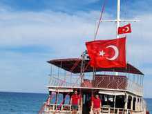 All aboard.  The crew were nice, and caught fish for lunch