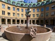 Former Parliament building 