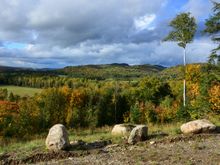 Across from the above chalet. Encore, great views abound.