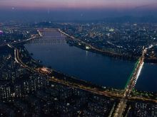 View of the Han River from Seoul Sky in Lotte Tower