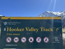 Welcome to the Hooker Valley Track!