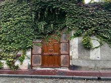 Walking through Beaune