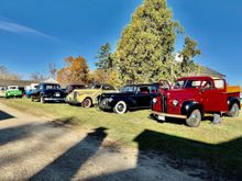 We were parked next to gorgeous antique Lincoln Continental with V12 engine.