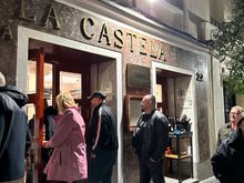 Leaving the restaurant about 10pm or so.   Taxi ride from hotel to restaurant and back cost us 13 and 15 euro respectively.