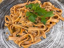 Ed ordered pasta with chestnuts for lunch. 